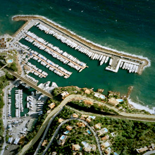 Place de port à La Rague